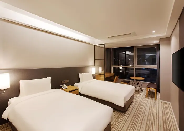 Hotel Adela 4*