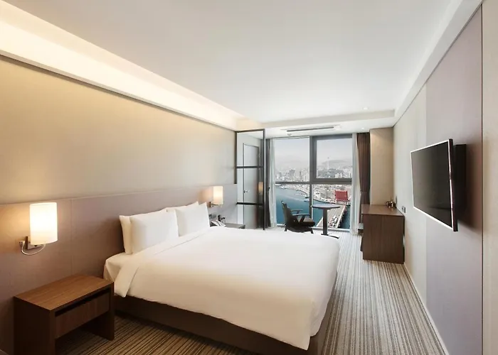 Hotel Adela Busan