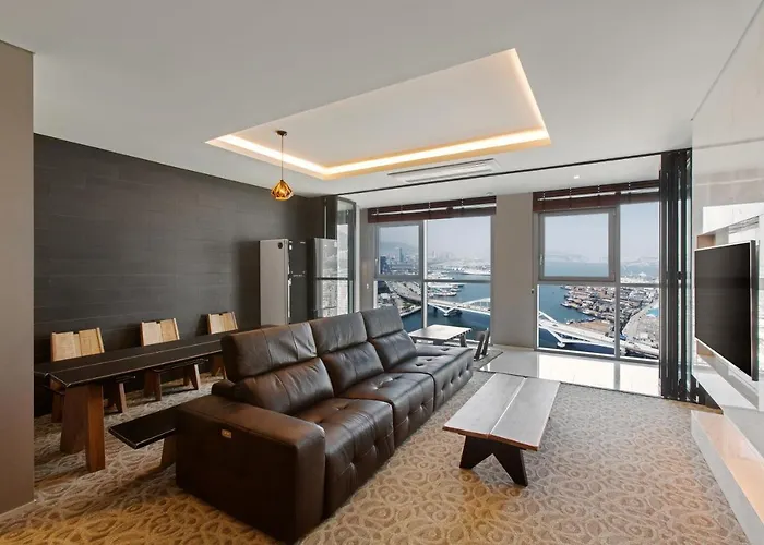 Adela 4* Busan