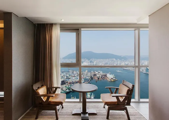 Hotel Adela Busan